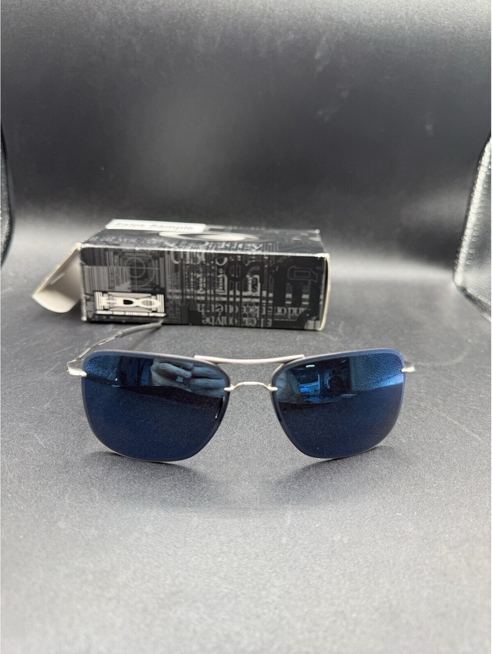 Oakley Tailhook Satin Chrome/Ice Iridium Lenses (Broken Left Arm)